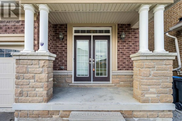 372 Remembrance Road, Brampton, ON L7A4X9 Photo 3