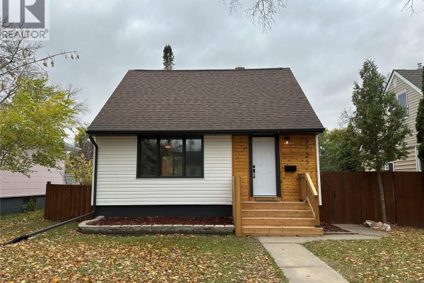 3721 Caen Avenue, Regina