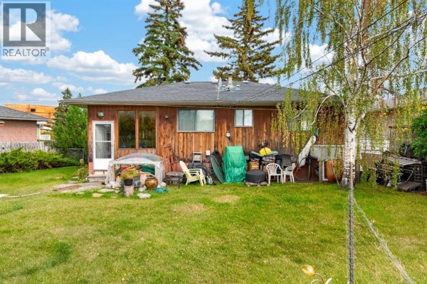 Kitchen - 3723 Bow Anne Road Nw, Calgary, AB T3B2T7 Photo 4