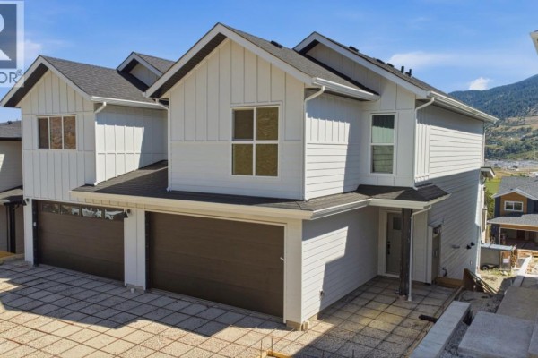 373 Arrowleaf Rise, Coldstream, BC, photo 2