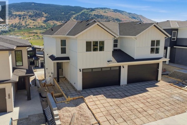 373 Arrowleaf Rise, Coldstream, BC, photo 3