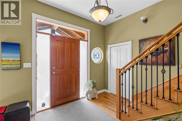 Bedroom - 3737 Belaire Dr, Nanaimo, BC V9T5A1 Photo 2