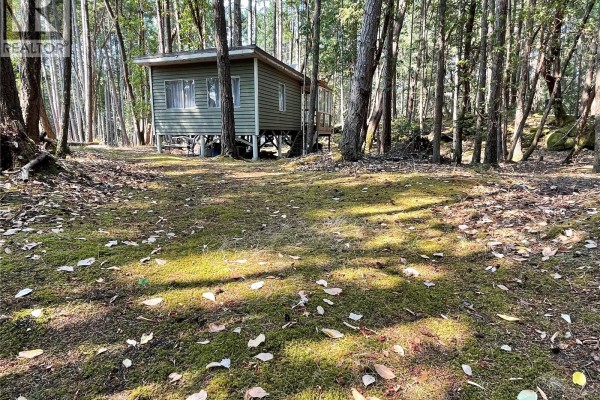 374 Halibut Hill Rd, Mudge Island, BC V0V0V0 Photo 3