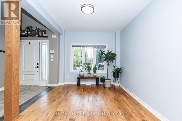 Bathroom - 374 Hillsdale Road, Welland, ON L3C7M2 Photo 5