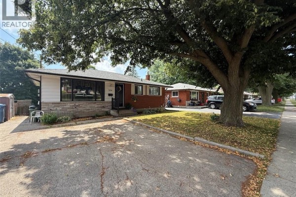 374 Victoria Road N, Guelph, ON, photo 3