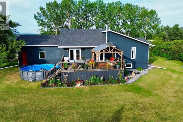 Bedroom - 37408 Sand Road, Rural Red Deer County, AB T4S1E2 Photo 4