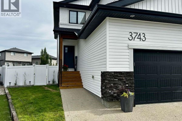 5pc Ensuite bath - 3743 Gee Crescent, Regina, SK S4V3P1 Photo 2