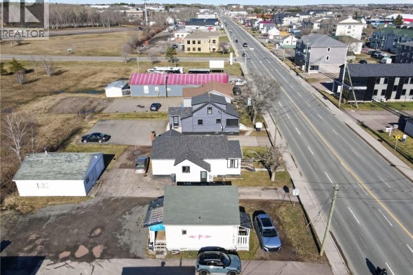 375 Champlain Street, Dieppe, NB E1A1P3 Photo 4