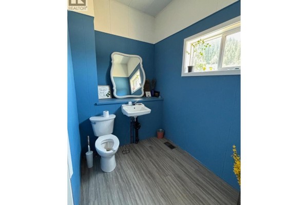 375 Copper Avenue S, Greenwood, BC V0H1J0 Photo 5