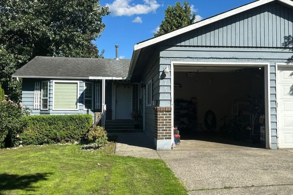 3752 Harwood Cr Crescent, Abbotsford, BC V2S7A6 Photo 3