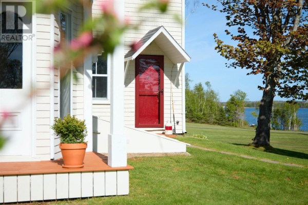 3753 Trans Canada Highway, Route 1, South Pinette, PE, photo 2