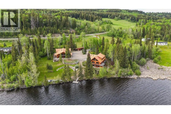 Living room - 3754 Horsefly Road, Horsefly, BC V0K2G0 Photo 2