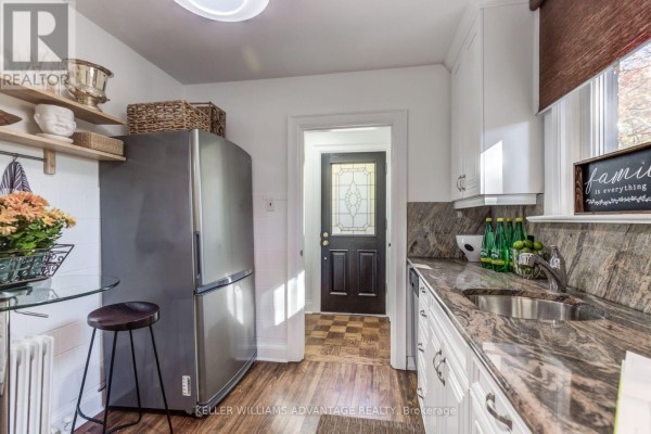 376 Glen Manor Drive, Toronto, ON, photo 3