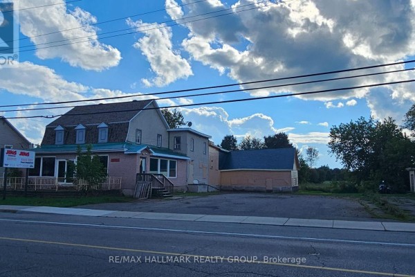 3762 Champlain Road, Clarence Rockland, ON, photo 2