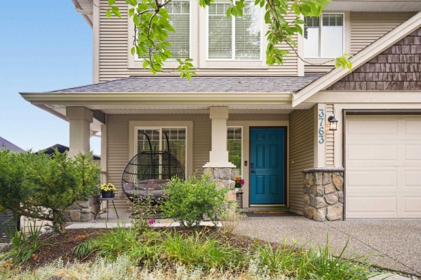 3763 Mckinley Drive, Abbotsford, BC V3G0A3 Photo 2