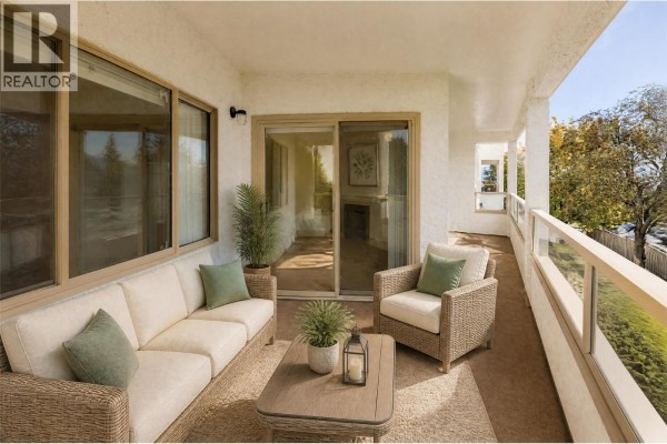 3pc Ensuite bath - 3767 Brown Road Unit# 107, West Kelowna, BC V4T1Y1 Photo 3