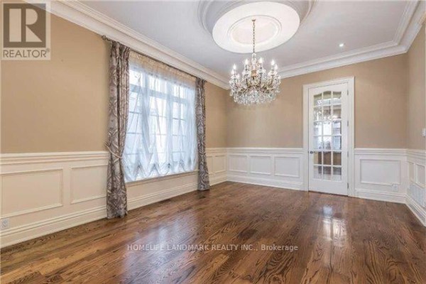 Living room - 377 Hollywood Avenue, Toronto, ON M2N3L3 Photo 4