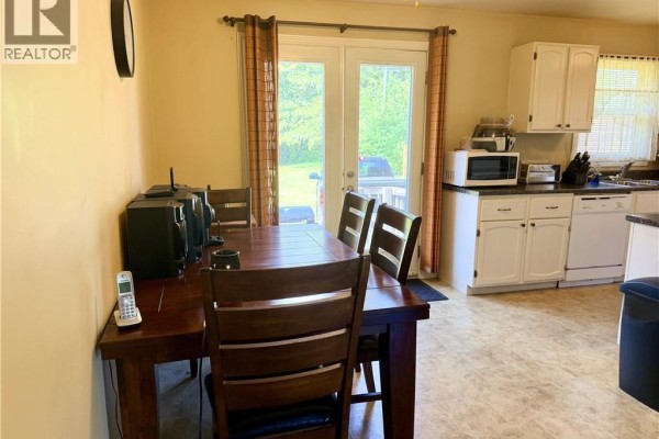 Bath (# pieces 1-6) - 377 Williston Drive, Miramichi, NB E1V5X5 Photo 4