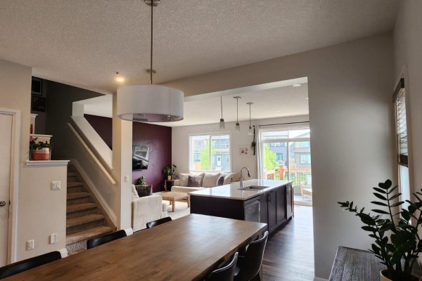 Kitchen - 3779 Cherry Lo N Sw, Edmonton, AB T6X2K8 Photo 3