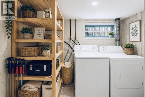 378 E 59th Avenue, Vancouver, BC V5X1X9 Photo 2