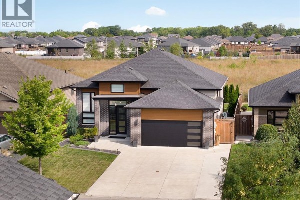 3pc Ensuite bath - 378 Welsh, Amherstburg, ON N9V0E7 Photo 3