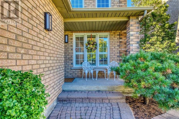 3781 Windhaven Drive, Mississauga, ON L5N7V6 Photo 4