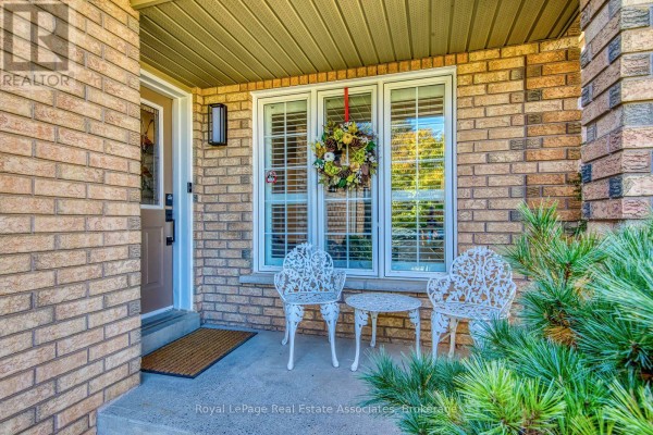 3781 Windhaven Drive, Mississauga, ON L5N7V6 Photo 5