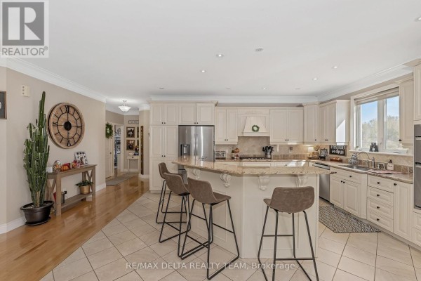 Kitchen - 3782 Etienne Road, Ottawa, ON K0A3E0 Photo 5