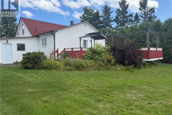Bath (# pieces 1-6) - 3783 Rue Principale, Tracadie, NB E1X1E3 Photo 5