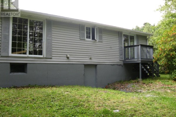 379 Old Port Mouton Road, White Point, NS B0T1G0 Photo 4