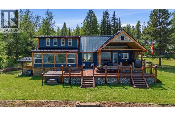 Den - 3799 Allpress Road, 150 Mile House, BC V0K2G0 Photo 4