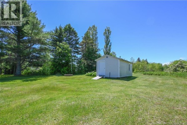 Bath (# pieces 1-6) - 3799 Principale Street, Tracadie, NB E1X1E3 Photo 5