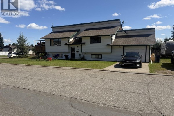 3799 Shane Crescent, Prince George, BC V2N4N2 Photo 2