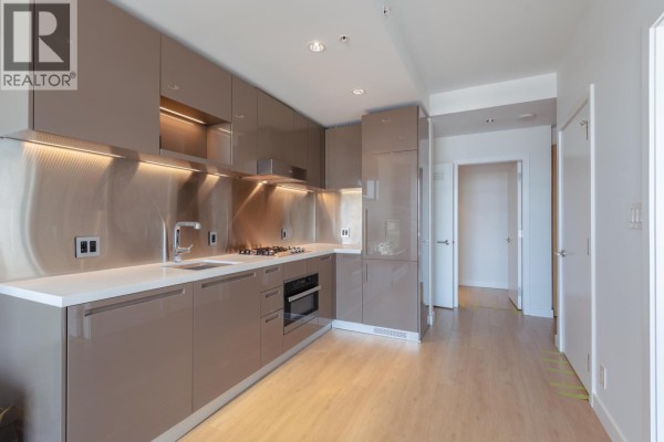 37xx 777 Richards Street, Vancouver, BC V6B0M6 Photo 4