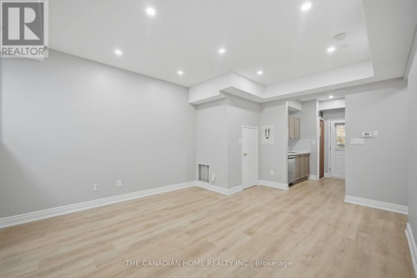 Primary Bedroom - 38 - 901 Kennedy Road, Toronto, ON M1K2E9 Photo 5