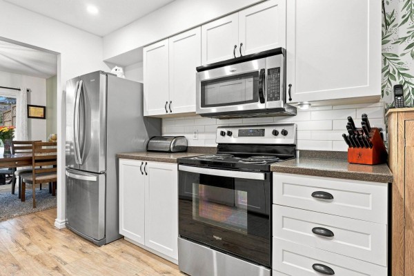 38 36060 Old Yale Road, Abbotsford, BC V3G2E9 Photo 3