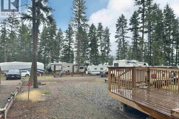 38 4435 Fircrest Road, Lac La Hache, BC V0K1T1 Photo 5