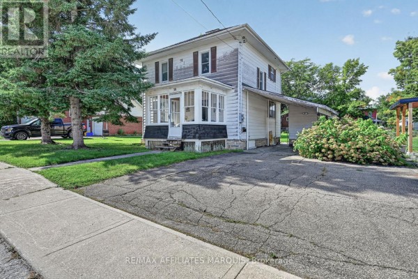38 Abel Street, Smiths Falls, ON K7A4M1 Photo 2