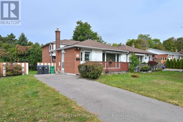 38 Algonquin Boulevard, Brampton, ON, photo 2