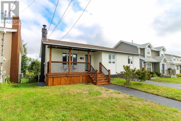 38 Blackler Avenue, St  John S, NL, photo 3