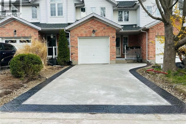 Townhouse for rent at 38 Brandy Crescent Unit# Lower, Kitchener, ON - MLS® CsLB5T