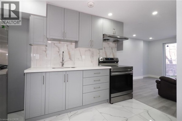 38 Brandy Crescent Unit# Lower, Kitchener, ON N2B3W7 Photo 4