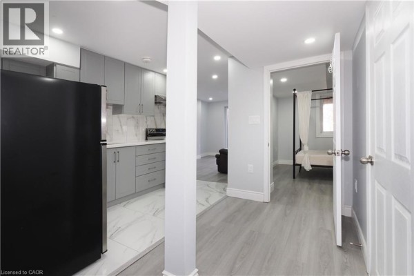 38 Brandy Crescent Unit# Lower, Kitchener, ON N2B3W7 Photo 5