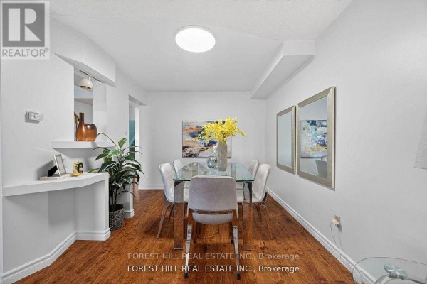 38 Carnival Court, Toronto, ON, photo 2