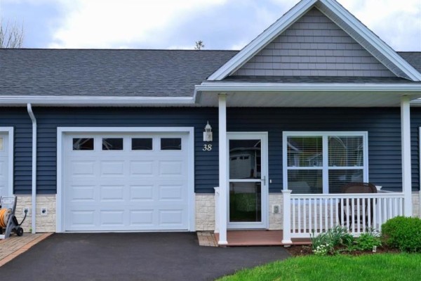 Eat in kitchen - 38 Covington Place, Bible Hill, NS B2N0J8 Photo 2