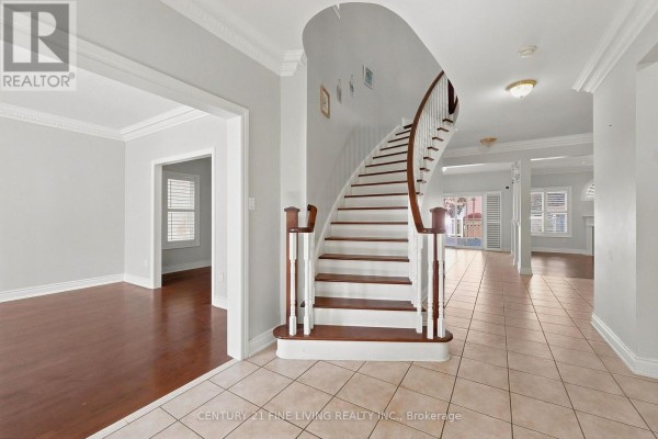 Bedroom 5 - 38 Eiffel Boulevard, Brampton, ON L6P1W3 Photo 5