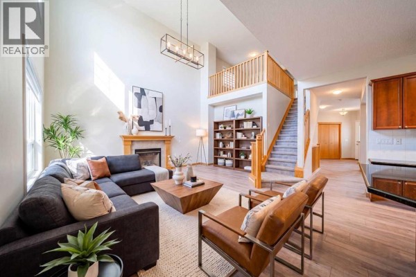 Family room - 38 Everhollow Rise Sw, Calgary, AB T2Y5H2 Photo 5