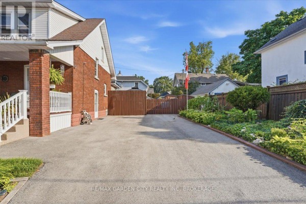 38 Fitch Street, Welland, ON L3C4V2 Photo 3