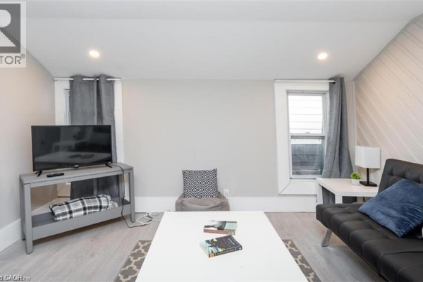 38 Inchbury Street Unit# 3, Hamilton, ON, photo 2