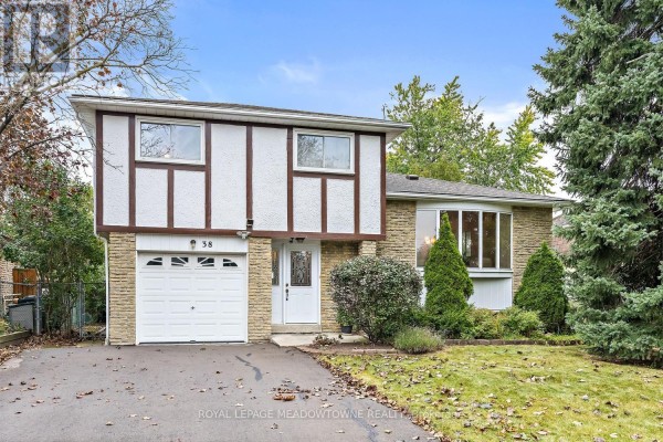 38 Jasper Crescent, Brampton, ON, photo 2